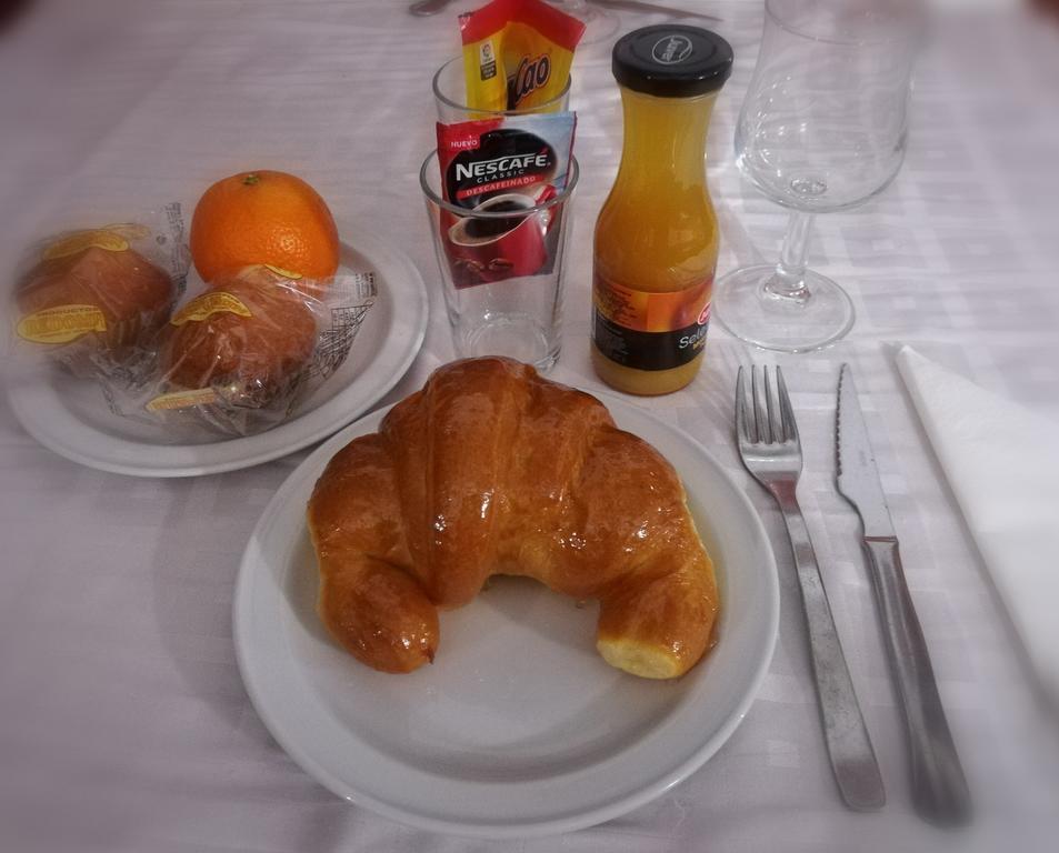 Hostal Palacios Toledo Buitenkant foto